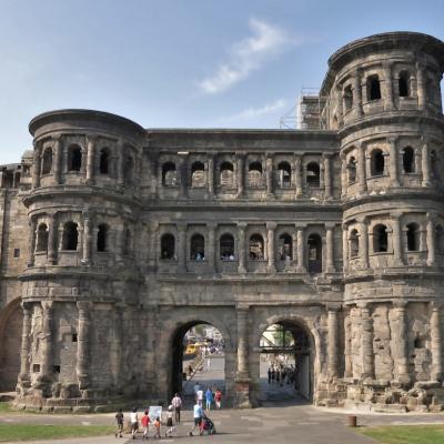 Porta nigra